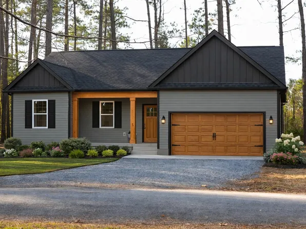 60 Sweetbriar Ln, Montross, VA 22520