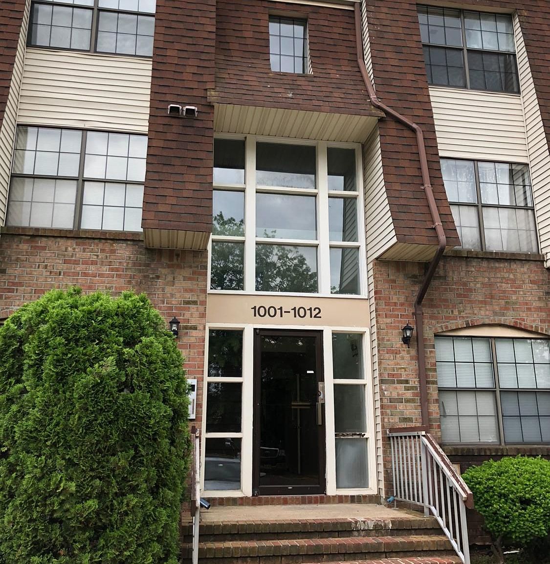 1010 Hidden Village Dr, Perth Amboy, NJ 08861 Zillow