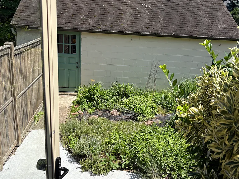 806 Pleasant Ave — Photo 18