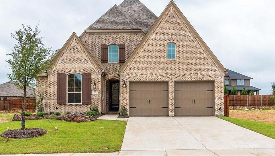 1st image of 308 Mossy Rock Dr