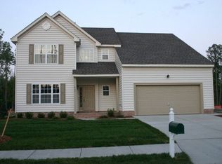 415 Calvin St, Suffolk, VA 23435