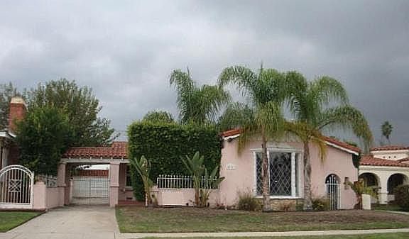 5th image of 4001 Cherrywood Ave