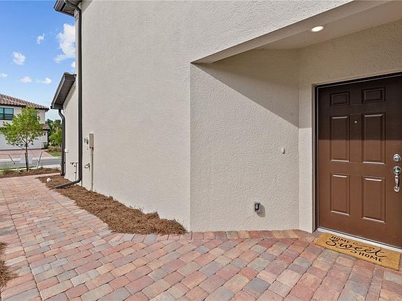 4th image of 1551 Fells Cove LN