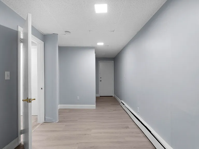 61 Revere St — Photo 11