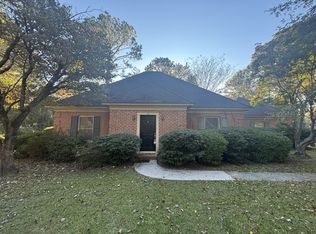 202 Merrywood Dr, Statesboro, GA 30458