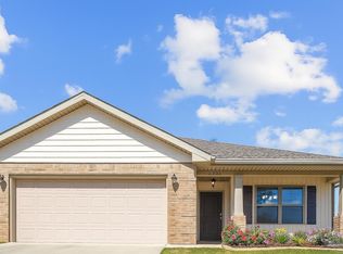 2382 Bentley Oaks Dr, Cantonment, FL 32533