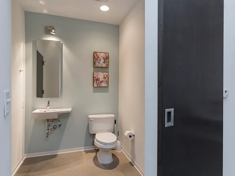 2115 Yeaman Pl #412 — Photo 24