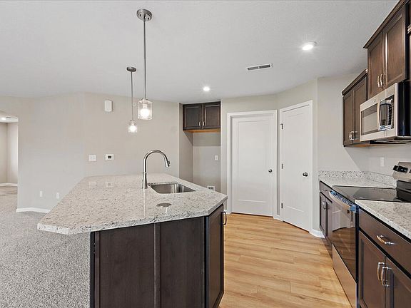 4th image of 798 Walton Terrace Dr #13-204