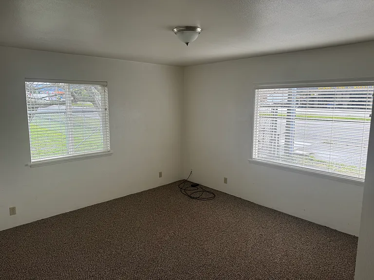 139 S Fortuna Blvd — Photo 11