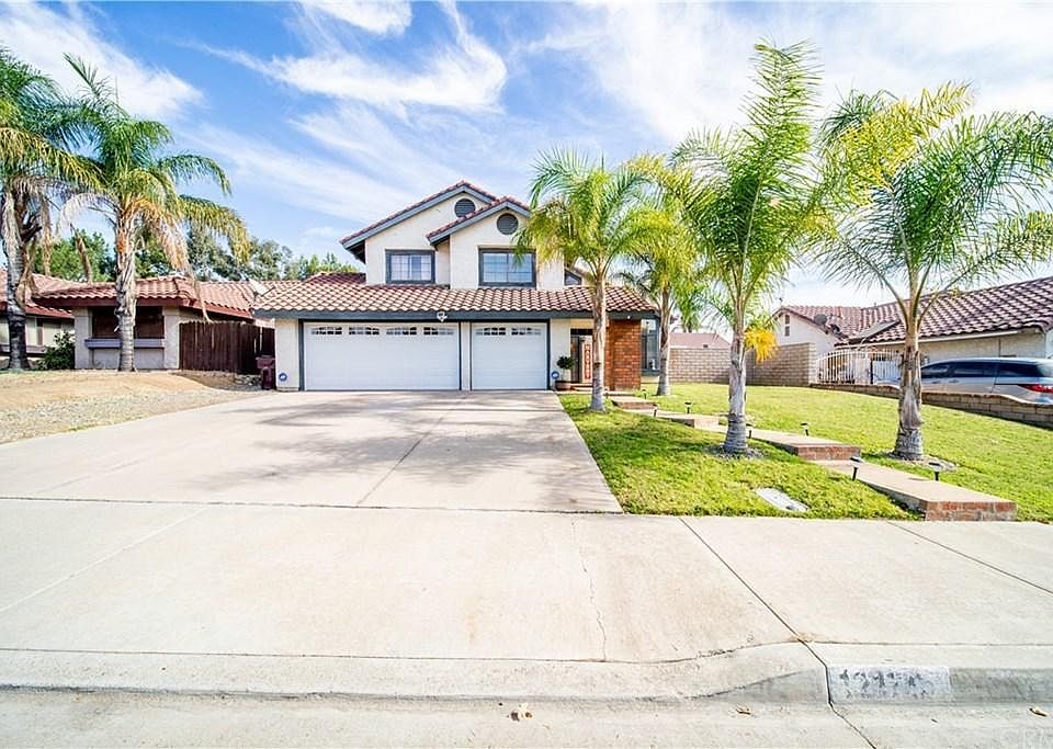 1st image of 12176 Leif Erickson Dr