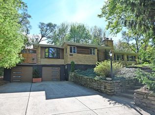 1736 Hunt Rd, Cincinnati, OH 45215