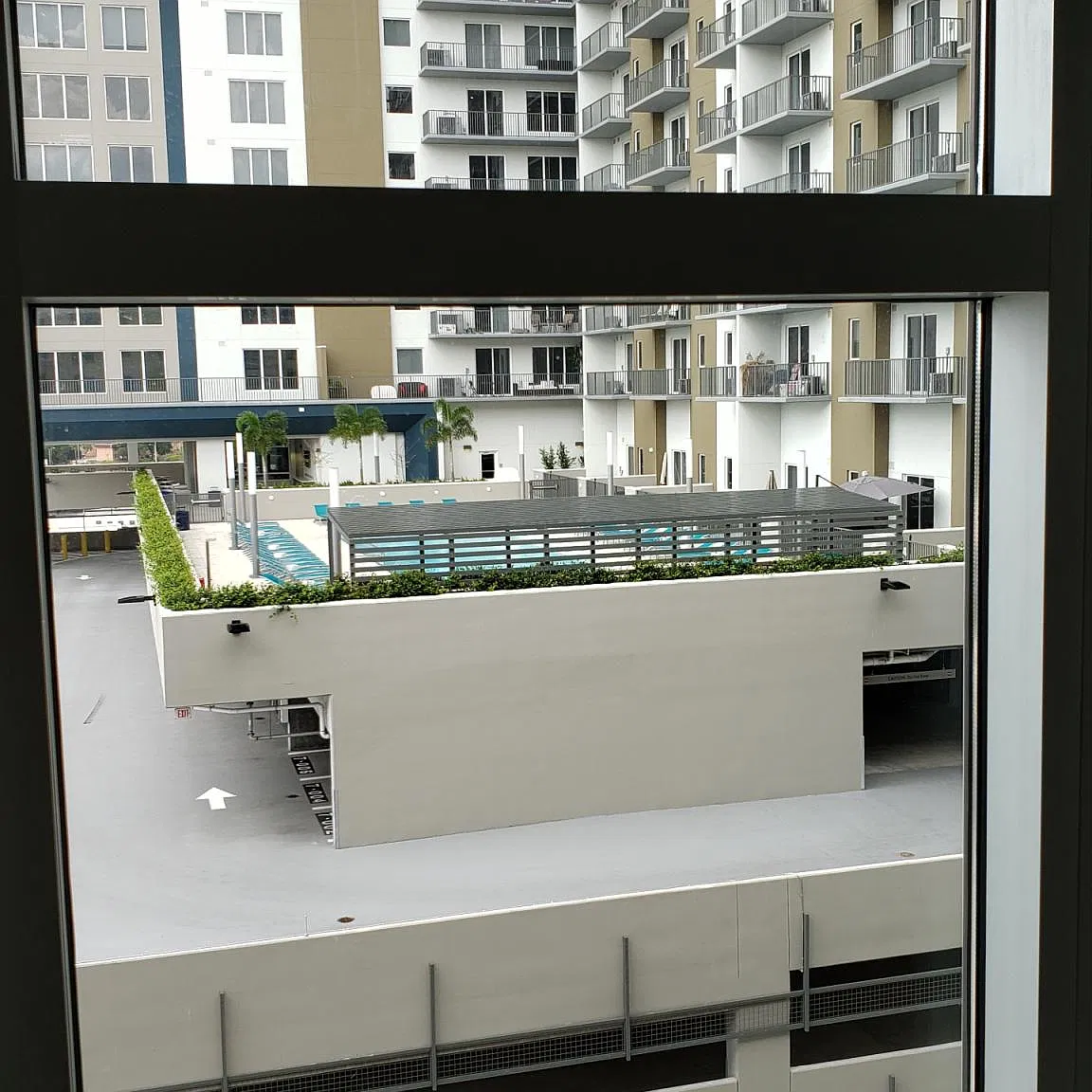 1120 E Kennedy Blvd — Photo 3