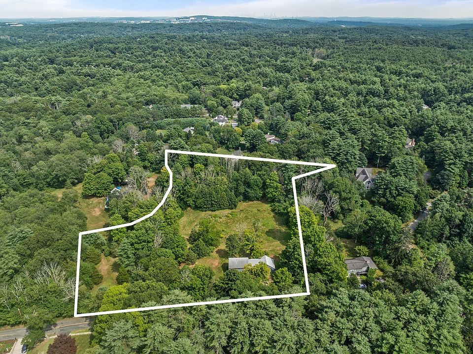 1st image of 473 Concord Rd