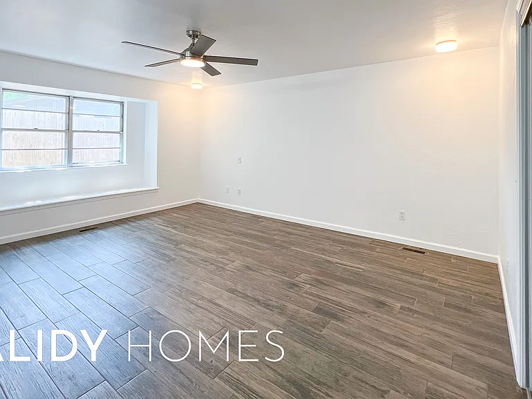 6312 Overcourt Mnr — Photo 24
