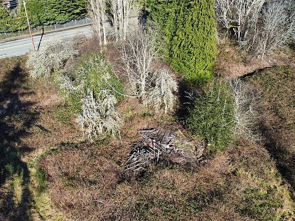 3rd image of 1210 Irondale Road