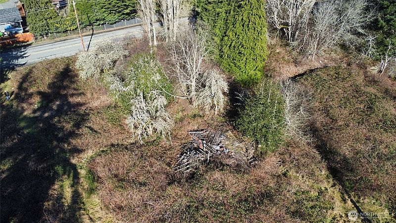 3rd image of 1210 Irondale Road