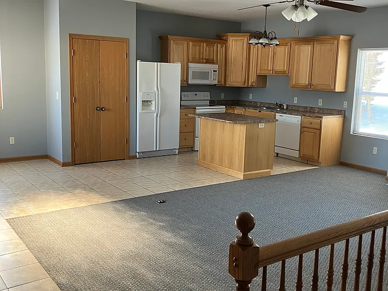 5824 Townhouse Dr — Photo 6