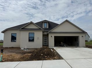 201 Protection St, Godley, TX 76044