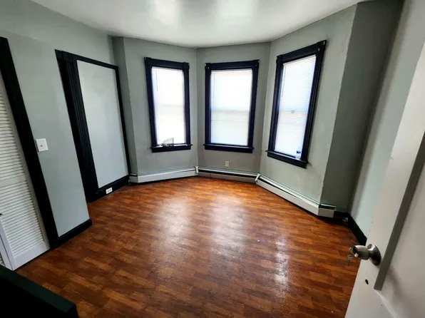 41 Bain St #2, Cranston, RI 02920