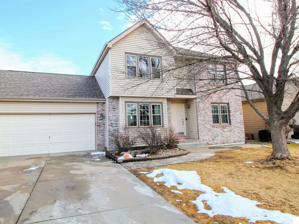 7030 S 30th Pl, Lincoln, NE 68516