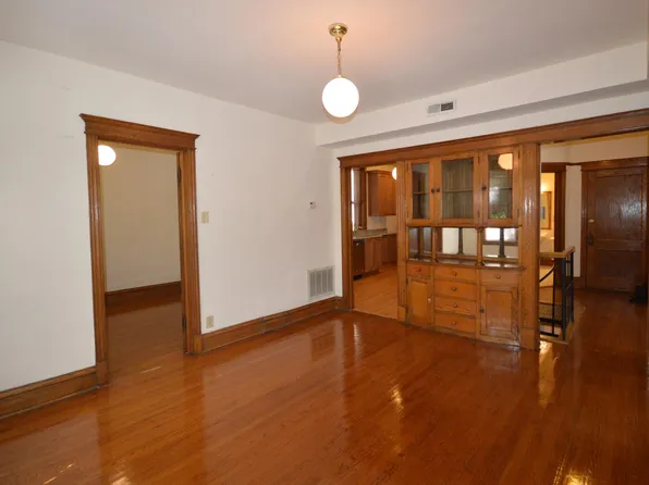 3800 N Greenview Ave #1, Chicago, IL 60613