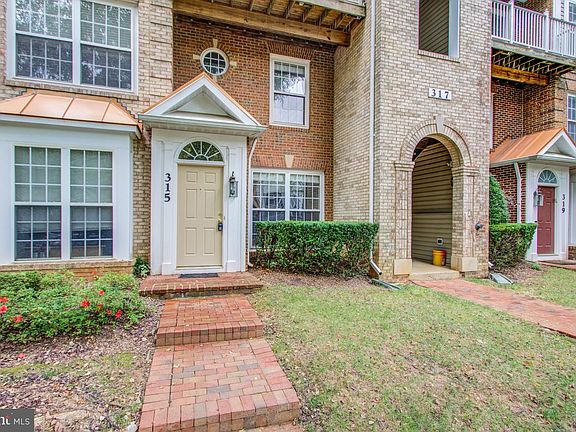 3rd image of 315 Fallsgrove Dr #66
