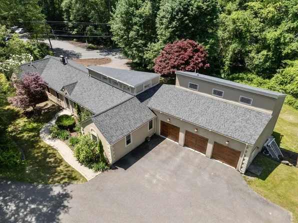 242 Boston Rd, Sutton, MA 01590