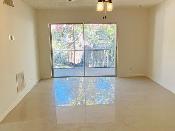 3rd image of 614 NW 13th St #280