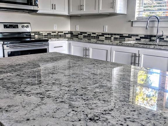 4th image of 301 River Park Ave Unit 301