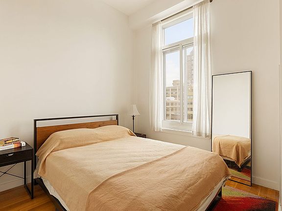 5th image of 85 Adams St APT 11C