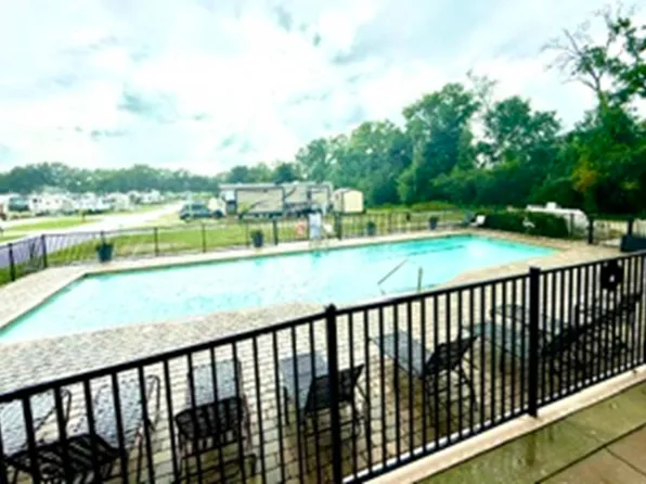 14140 S Us Highway 441 Unit 111, Summerfield, FL 34491