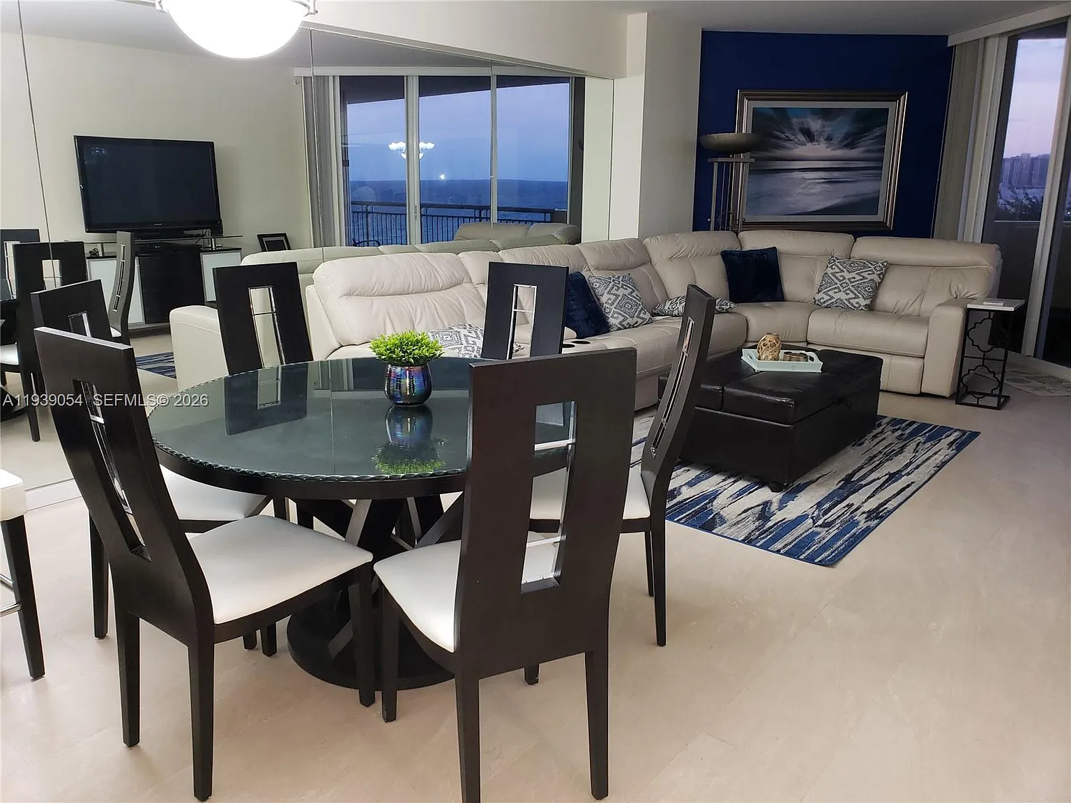 Ocean Point Beach Club — Photo 3