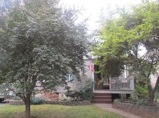 60 6th Ave, Westwood, NJ 07675