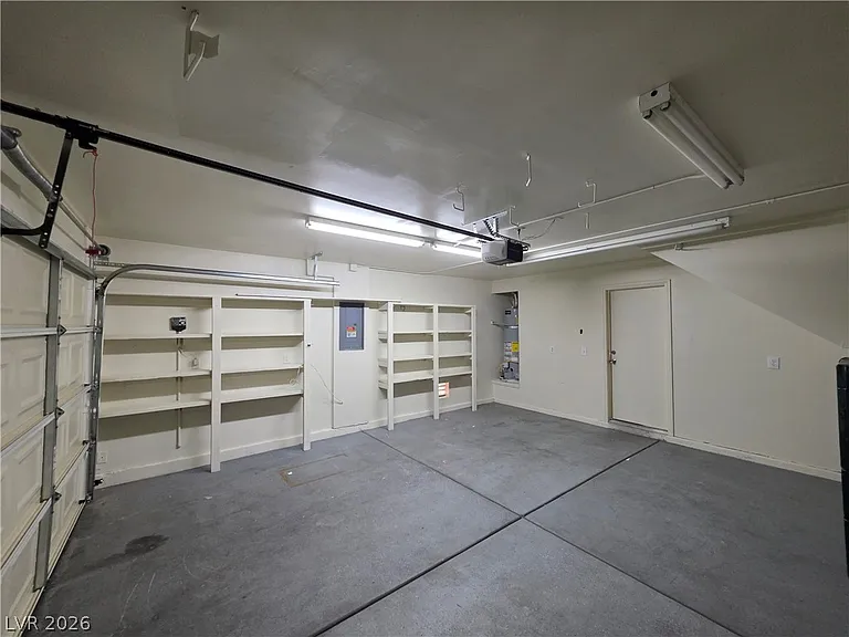 10799 Flame Vine Ct — Photo 81