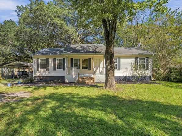 9028 Timber St, Charleston, SC 29406