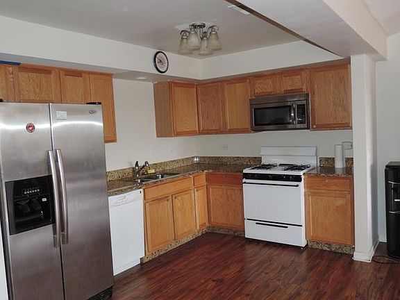 3rd image of 8030 River Walk Dr Unit 6E