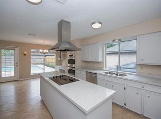 16319 Brookvilla Dr, Houston, TX 77059