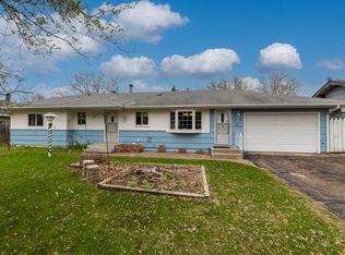 8851 Hallmark Ave S, Cottage Grove, MN 55016