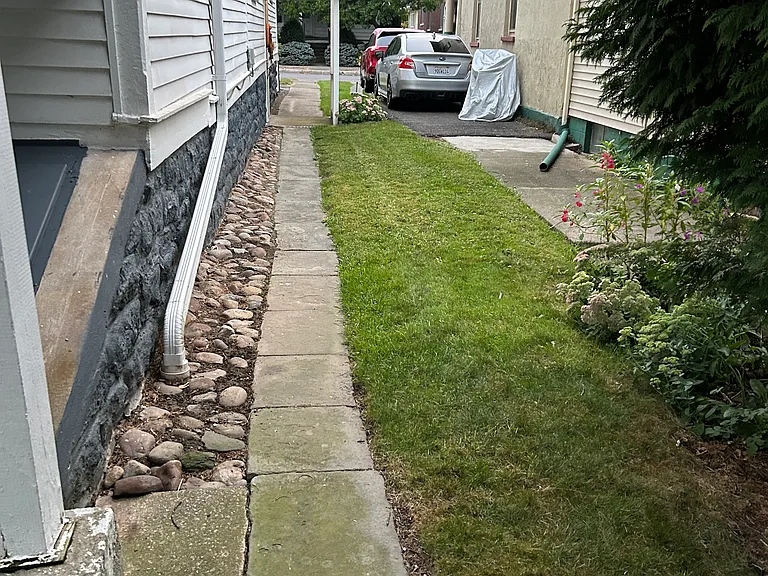 80 Hanover St #4 — Photo 29