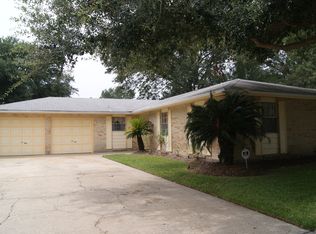 1901 Madewood Rd, La Place, LA 70068