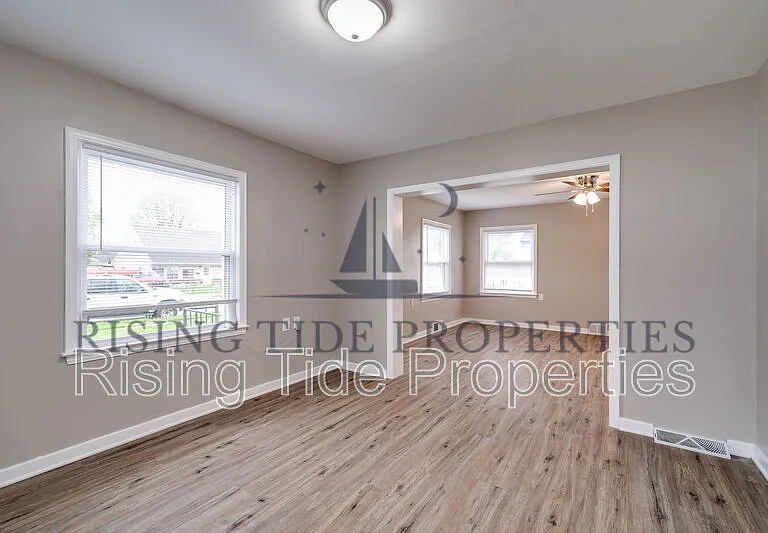 408 Margaret Dr — Photo 7