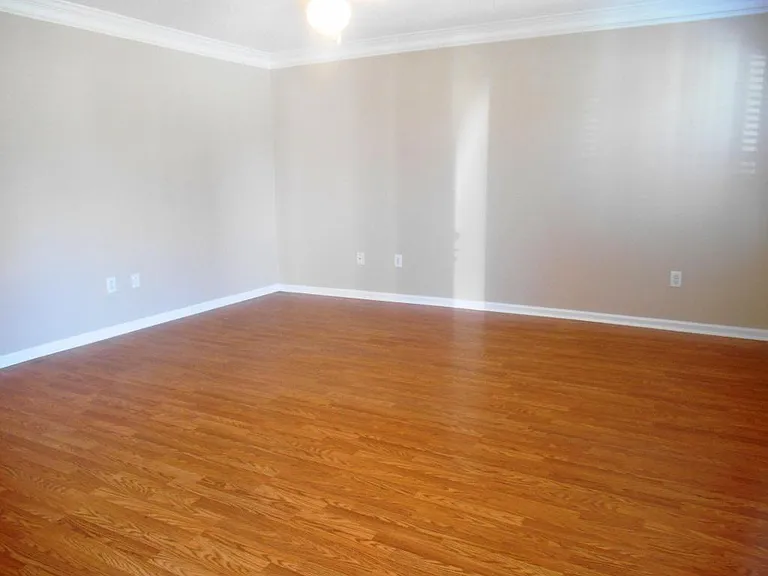 4841 Habersham Ln — Photo 3