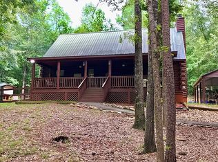571 Mountain Shadows Rd, Hamilton, GA 31811