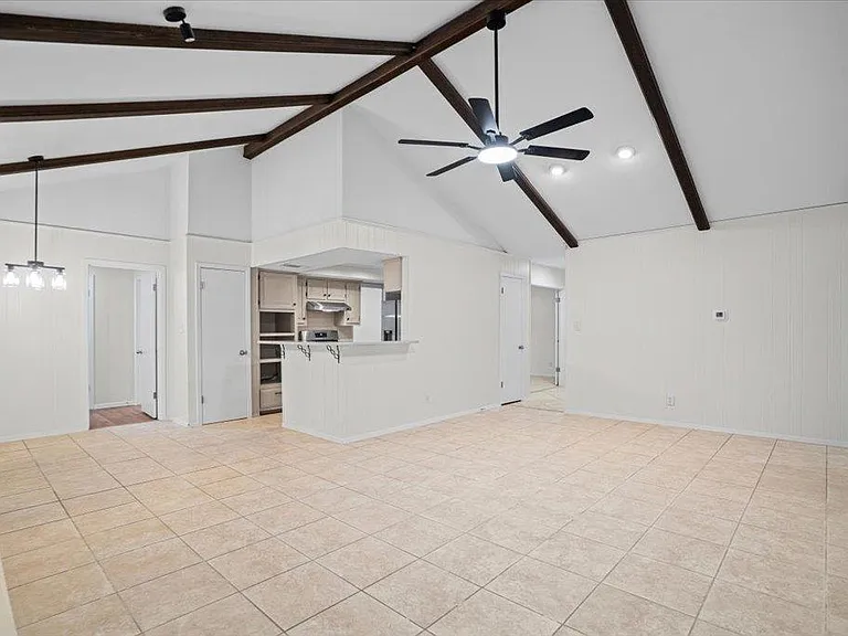 7603 Brookhollow Cv — Photo 9