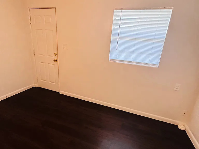 2075 Howell Branch Rd #101 — Photo 6