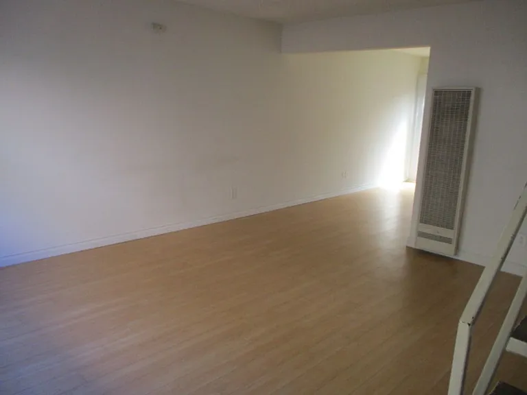 3833 Tilden Ave — Photo 3
