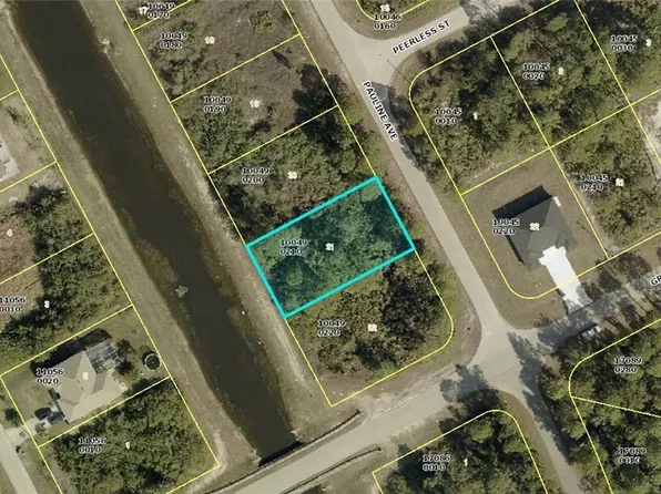 394 Pauline Ave, Lehigh Acres, FL 33974