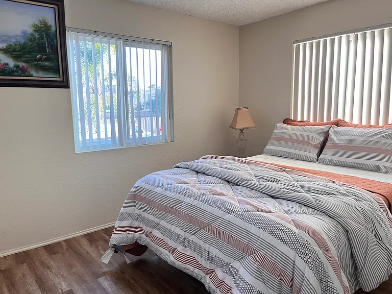 7531 Pacific Ave #9 — Photo 6
