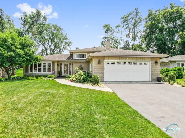 6131 W 123rd St, Palos Heights, IL 60463