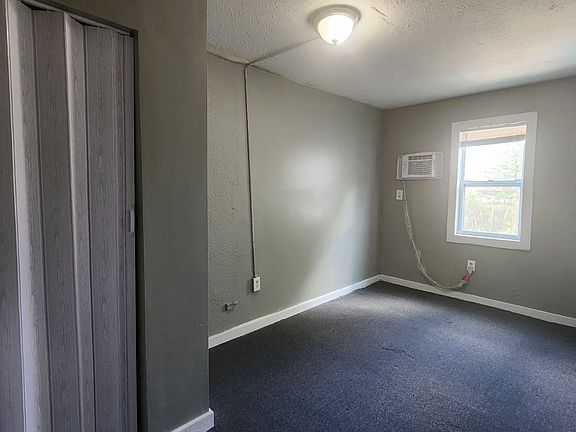 3rd image of 3305 E Frierson Ave #A-b